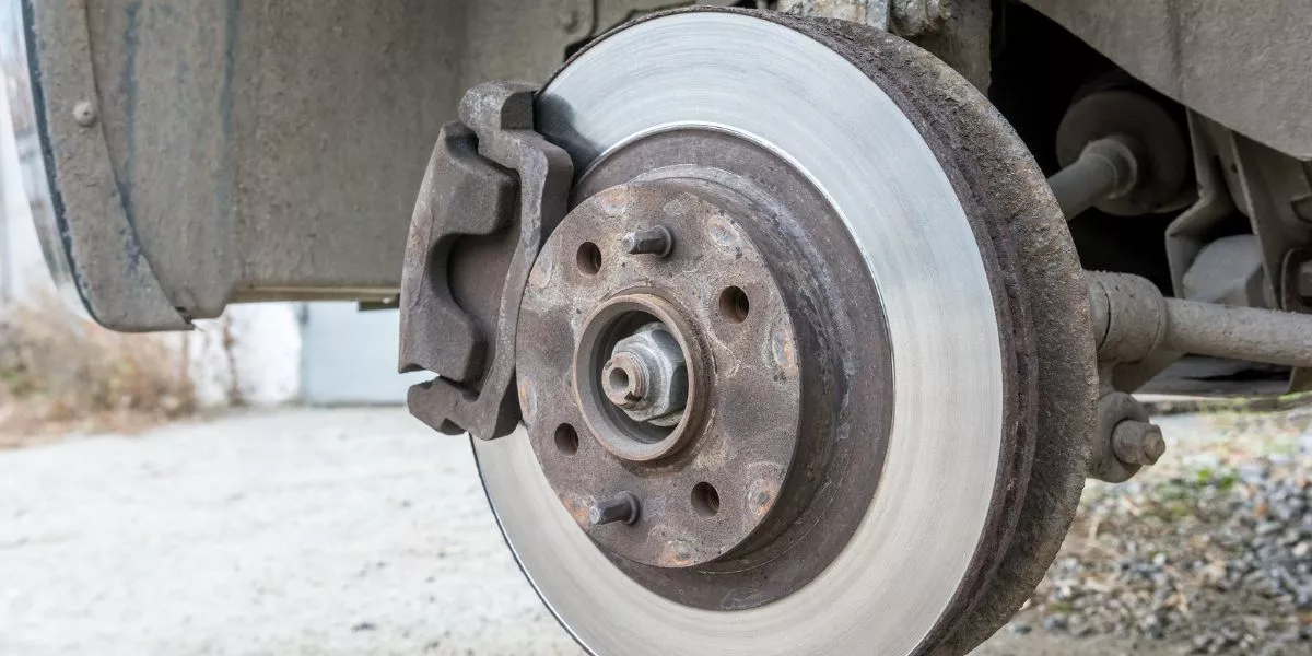 What Are the Signs That Your Brakes Need Replacing?