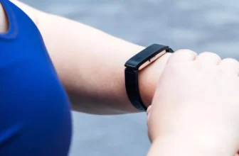 What Are the Top Fitness Gadgets for Tracking Your Progress?